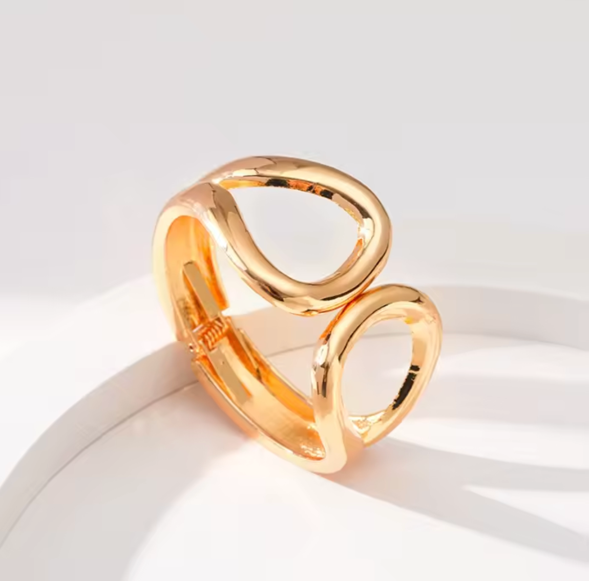 Myra Cuff