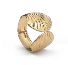 Load image into Gallery viewer, Florence Cuff