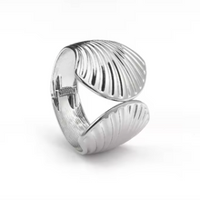 Load image into Gallery viewer, Florence Cuff