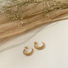 Load image into Gallery viewer, Croissant Earrings