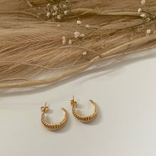Load image into Gallery viewer, Croissant Earrings