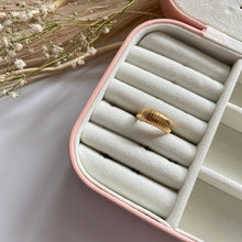 Load image into Gallery viewer, Margaret Ring