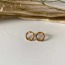 Load image into Gallery viewer, Eternal Love Earrings