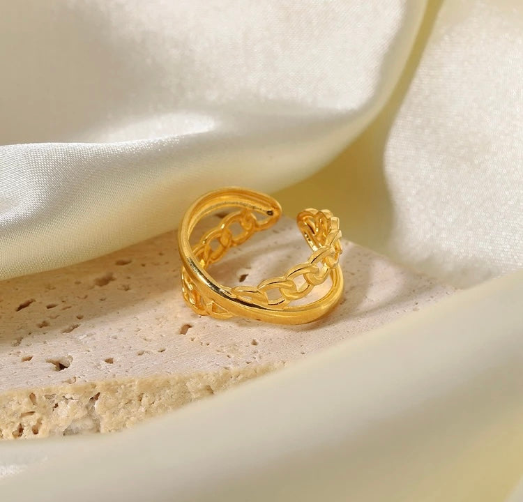 Zoey Ring