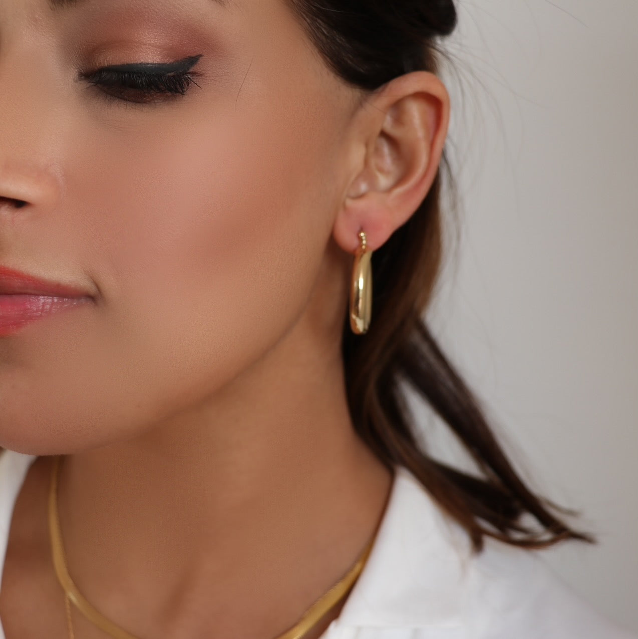 Aura Hoops