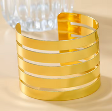 Load image into Gallery viewer, Sasha Cuff
