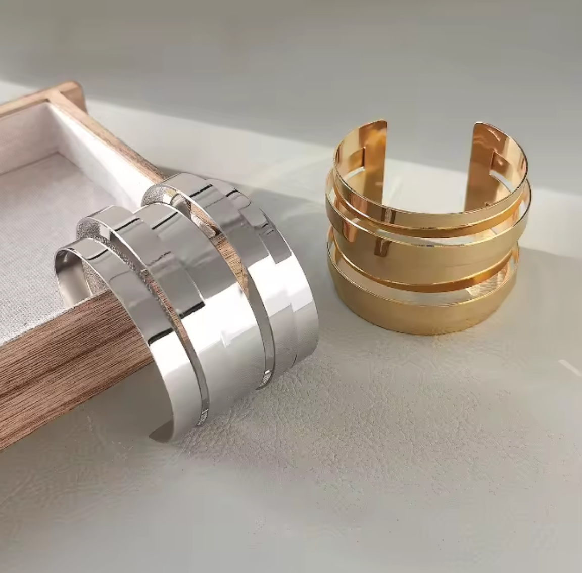 Maxine Cuff