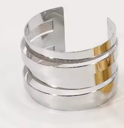 Maxine Cuff