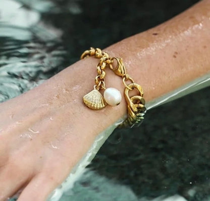 Cora Bracelet