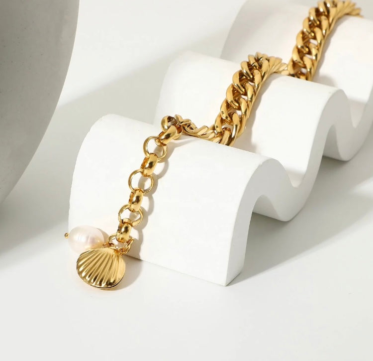 Cora Bracelet