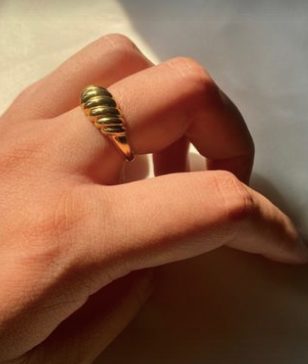 Croissant Ring