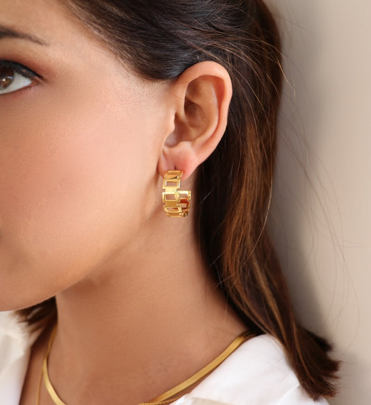 Chain Link Earrings - Medium