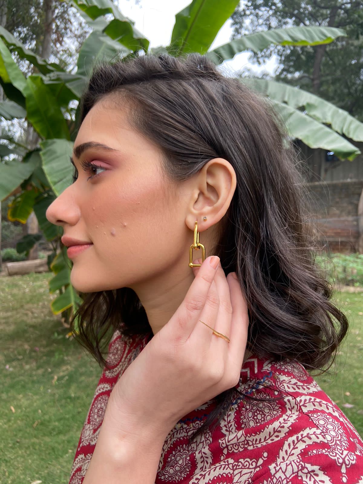 Mila 2-1 Hoops