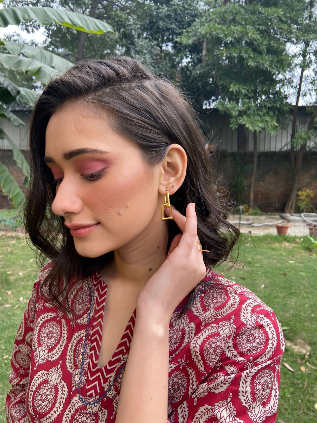 Mila 2-1 Hoops